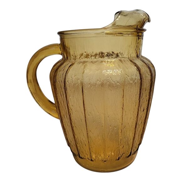 Vintage Anchor Hocking Honey Gold Sprucewood Ribbed Pitcher with Ice Lip - Picture 3 of 7